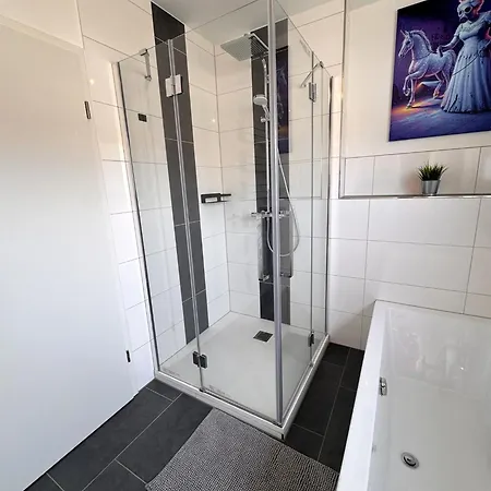 Prázdninový dům M6 Cube - Modernes Architektenhaus Mit Direktanbindung Nach Bamberg *
